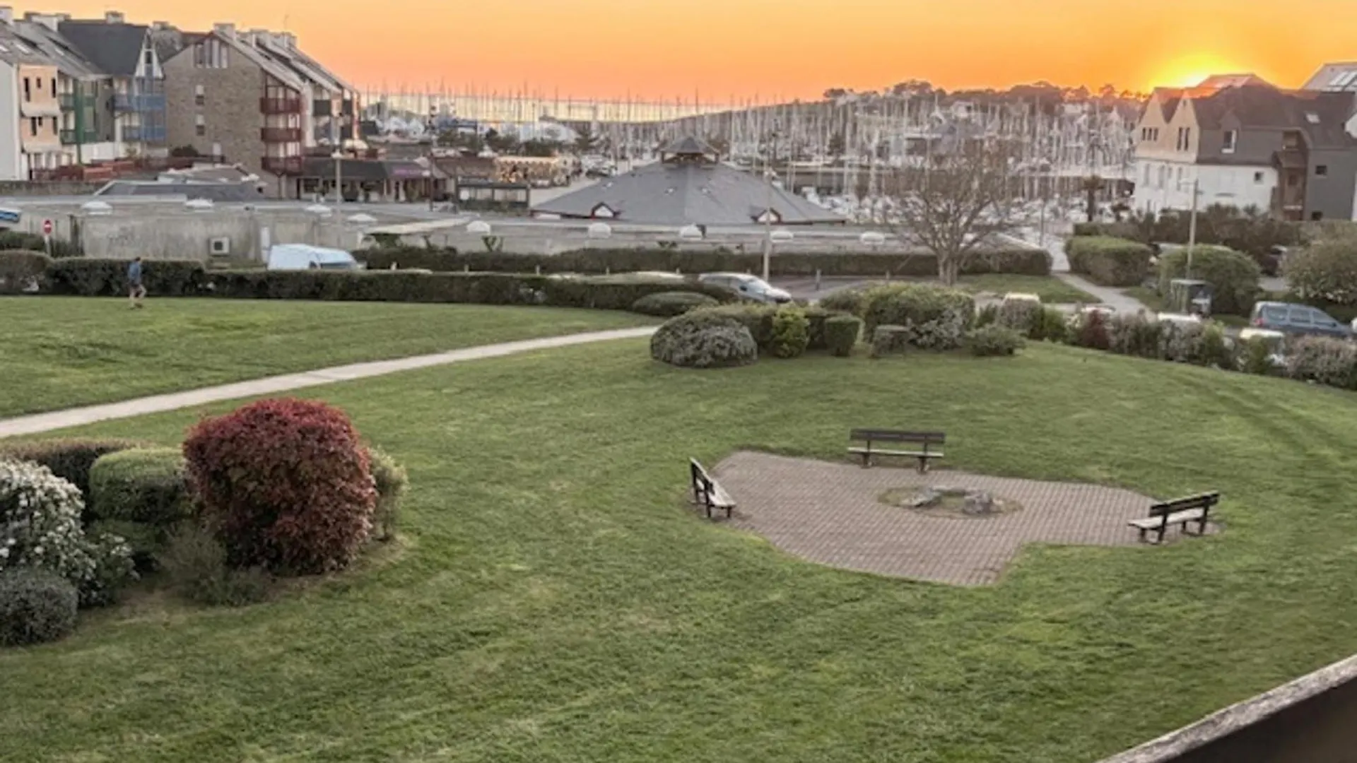Duplex Charmant Au Port Du Crouesty Avec Terrasse - Fr-1-639-60 Arzon 0*,  Γαλλία